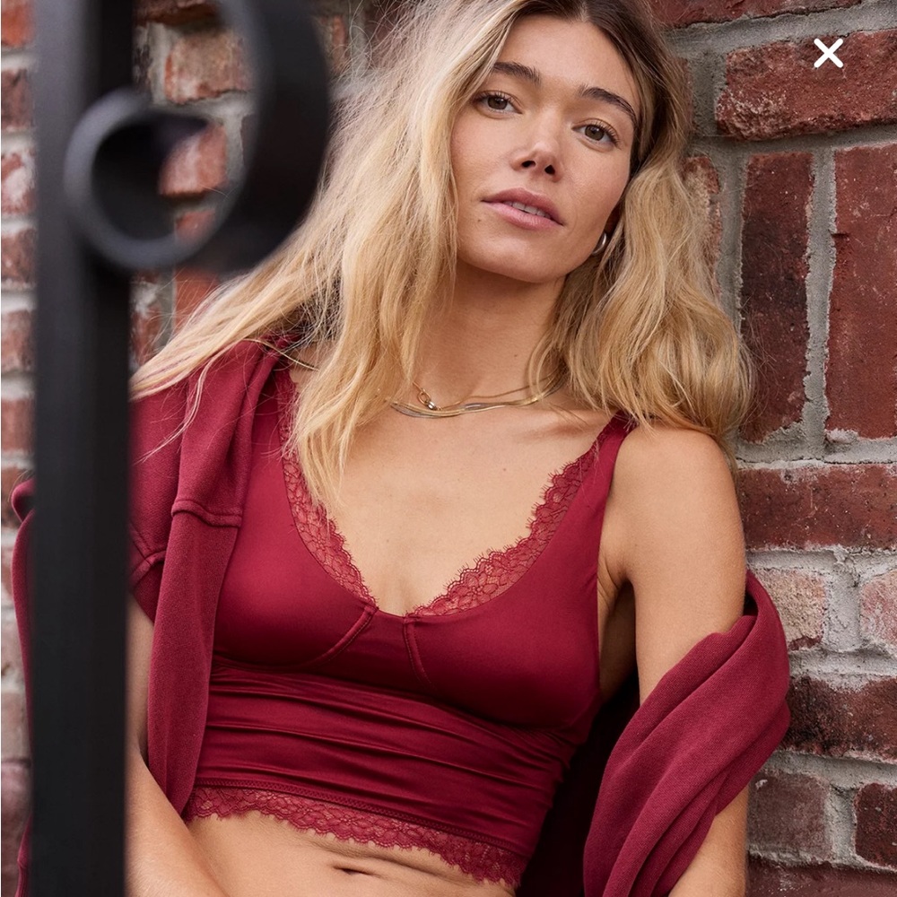 Aerie Show Off Shine Lace Corset Bra Top